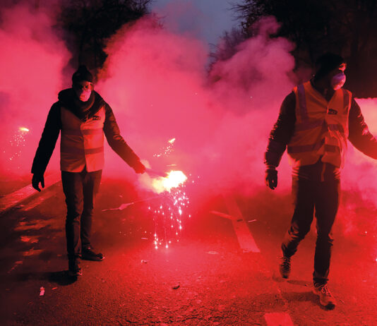 REGARD ET PROSPECTIVE SUR DES ANNÉES DE CRISE