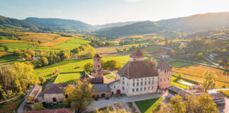 CHÂTEAU DE PIERRECLOS : UN CHÂTEAU VITICOLE